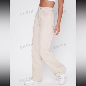 Tan straight leg Jeans #fashion #trendy #jeans